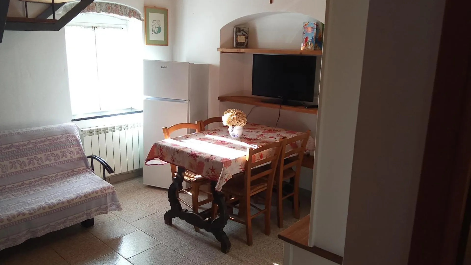 Agriturismo Cele Челле-Лигуре Фермерский дом